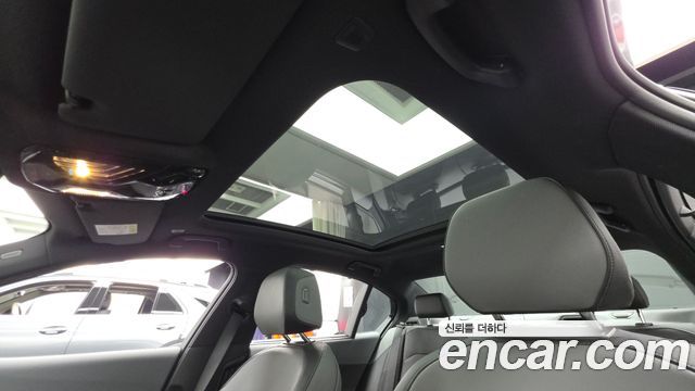 BMW 5-Series 2026 — photo 18