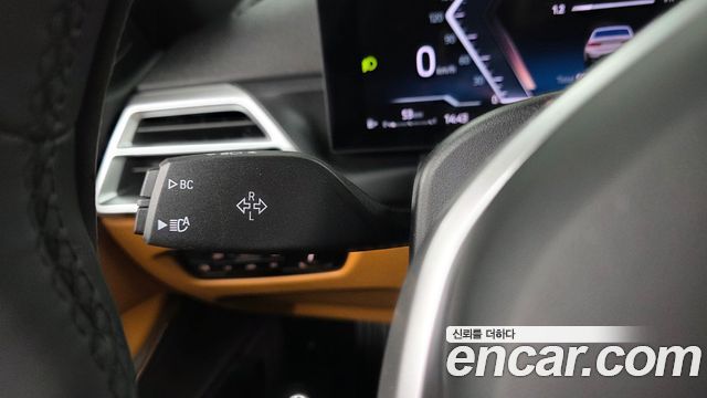 BMW 3-Series 2025 — photo 27