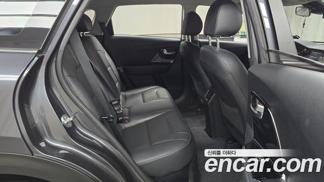 Kia Niro 2022 — photo 17