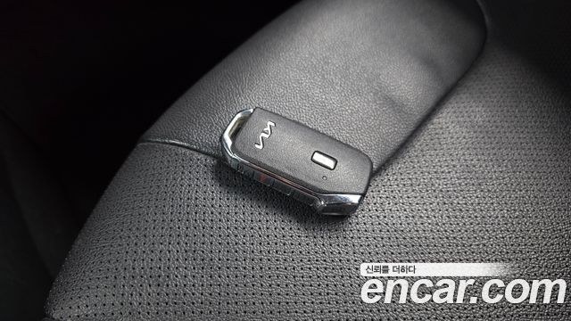 Kia Niro 2022 — photo 21