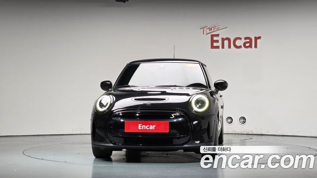 Mini Cooper 2023 — photo 3
