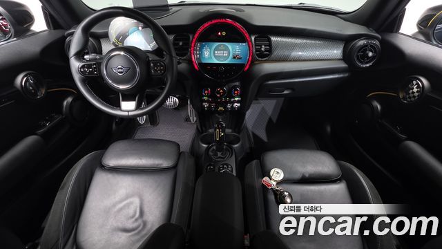 Mini Cooper 2023 — photo 10