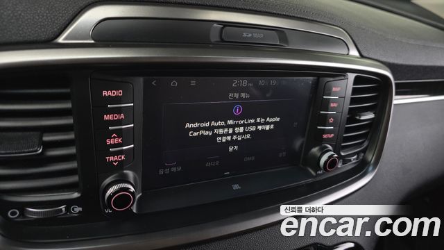 Kia Sorento 2019 — photo 25
