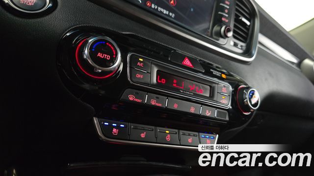 Kia Sorento 2019 — photo 30