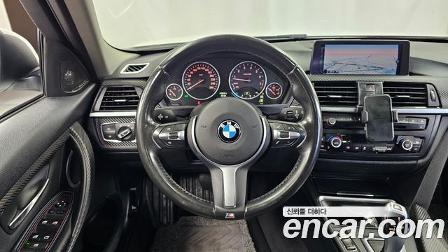 BMW 3-Series 2014 — photo 13