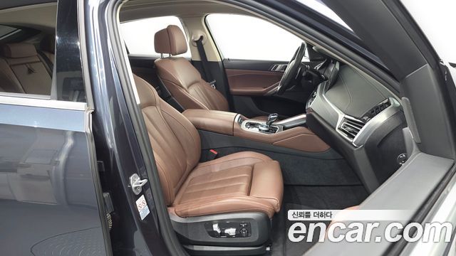 BMW X6 2020 — photo 16