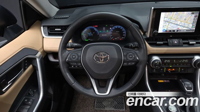 Toyota RAV4 2023 — photo 19