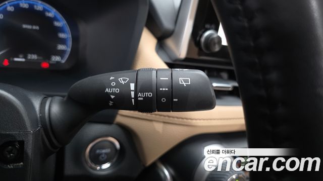 Toyota RAV4 2023 — photo 33