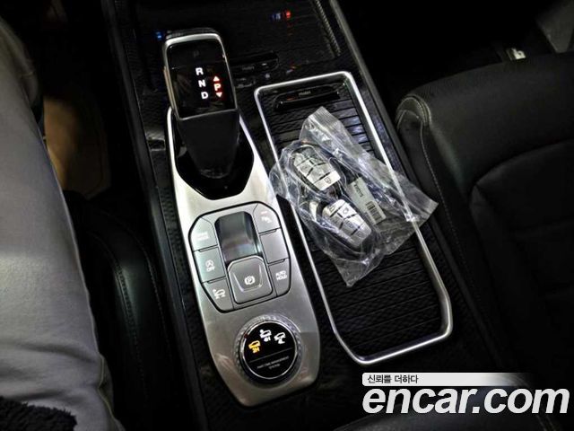 KG Mobility Rexton 2022 — photo 17