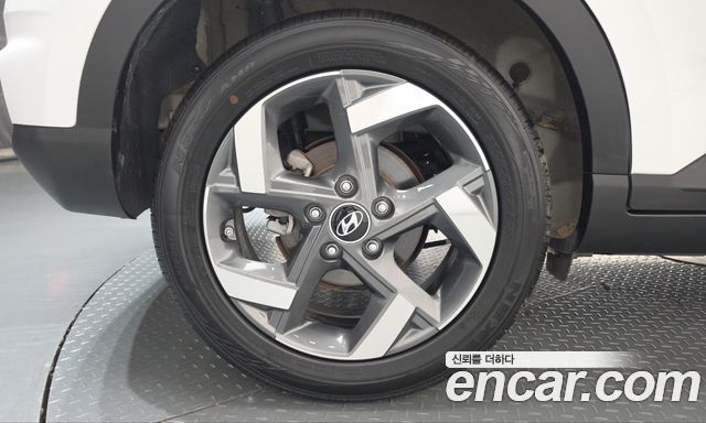 Hyundai Venue 2025 — photo 5