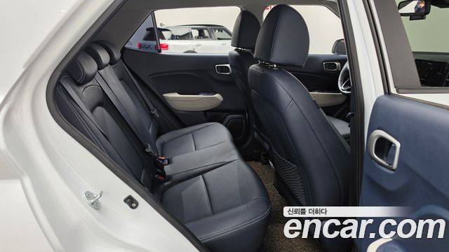 Hyundai Venue 2025 — photo 17