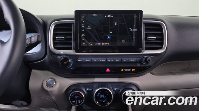Hyundai Venue 2025 — photo 19