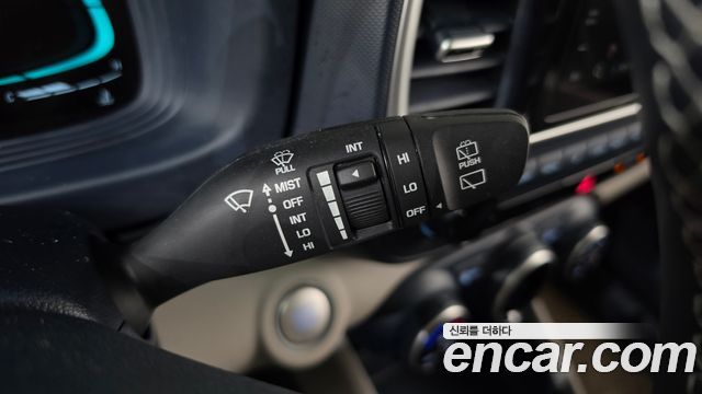Hyundai Venue 2025 — photo 25