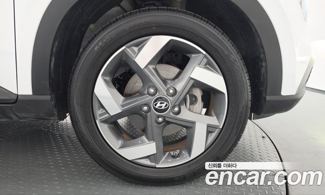 Hyundai Venue 2025 — photo 7