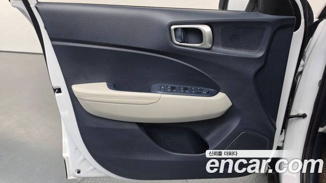 Hyundai Venue 2025 — photo 14