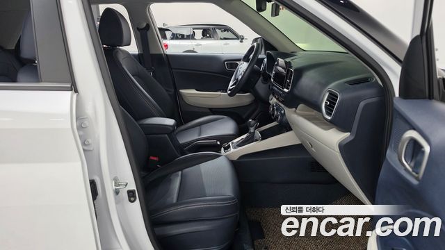 Hyundai Venue 2025 — photo 16