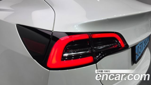 Tesla Model 3 2022 — photo 9