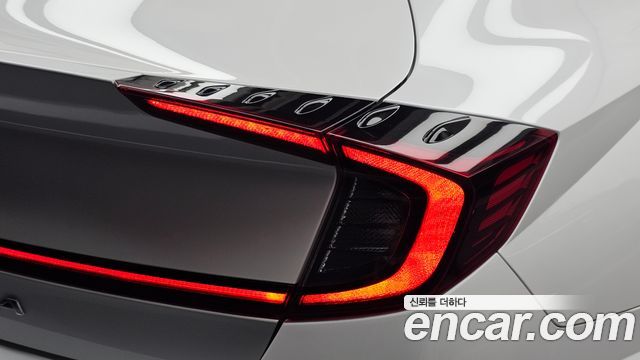 Hyundai Sonata 2021 — photo 9