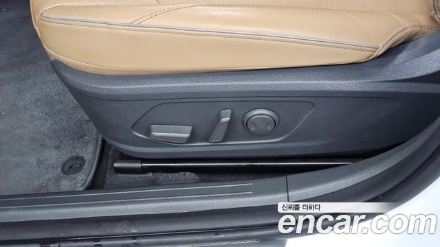 Hyundai Sonata 2021 — photo 32
