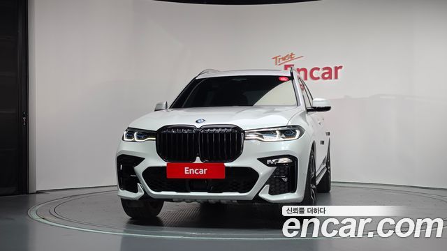 BMW X7 2020 — photo 3