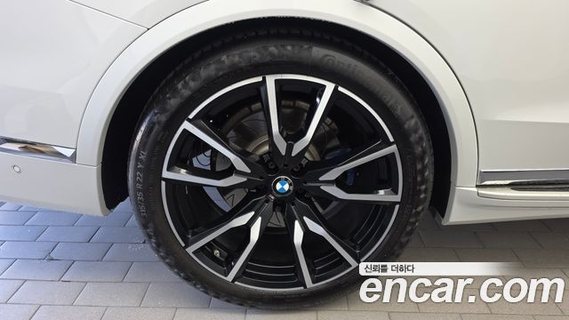 BMW X7 2020 — photo 5