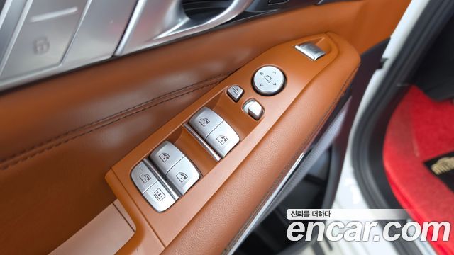 BMW X7 2020 — photo 27