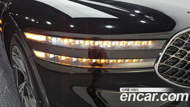Genesis G90 2022 — photo 8