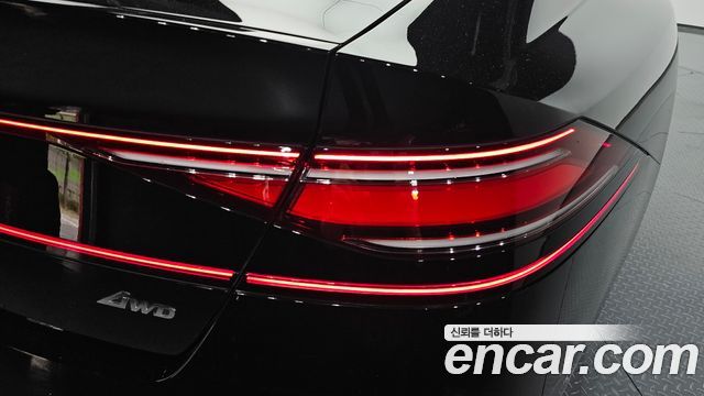 Genesis G90 2022 — photo 9