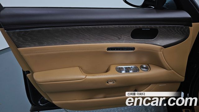 Genesis G90 2022 — photo 14