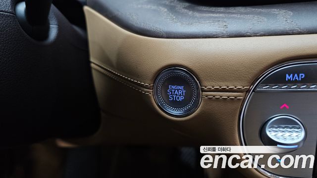 Genesis G90 2022 — photo 33