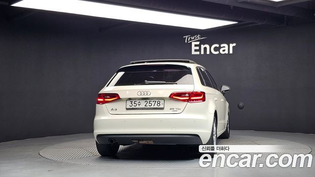 Audi A3 2015 — photo 4