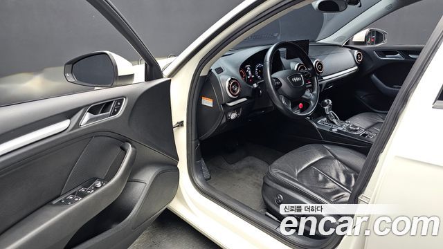 Audi A3 2015 — photo 10