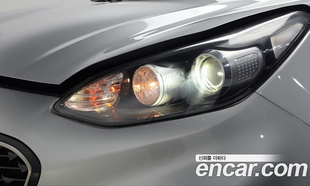 Kia Sportage 2019 — photo 8