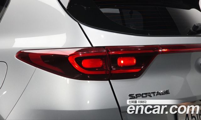Kia Sportage 2019 — photo 9