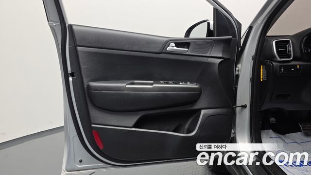 Kia Sportage 2019 — photo 14