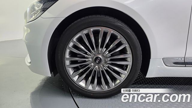 Kia K9 2021 — photo 5