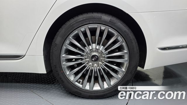 Kia K9 2021 — photo 7