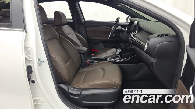 Kia K3 2021 — photo 11