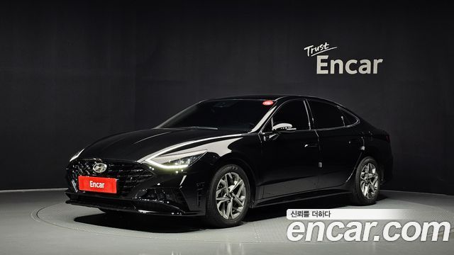 Hyundai Sonata 2022 — photo 1