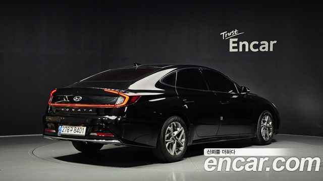 Hyundai Sonata 2022 — photo 2