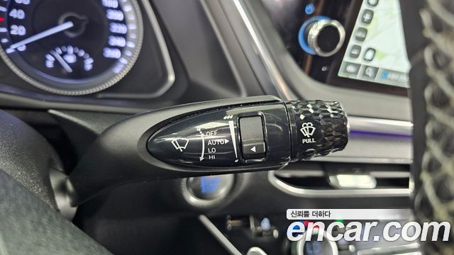 Hyundai Sonata 2022 — photo 26