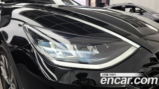 Hyundai Sonata 2022 — photo 8