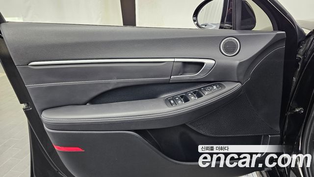 Hyundai Sonata 2022 — photo 14