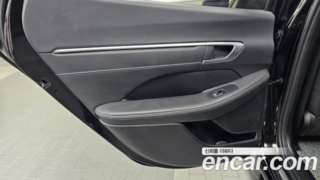 Hyundai Sonata 2022 — photo 15