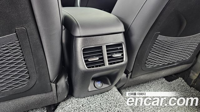 Hyundai Sonata 2022 — photo 31