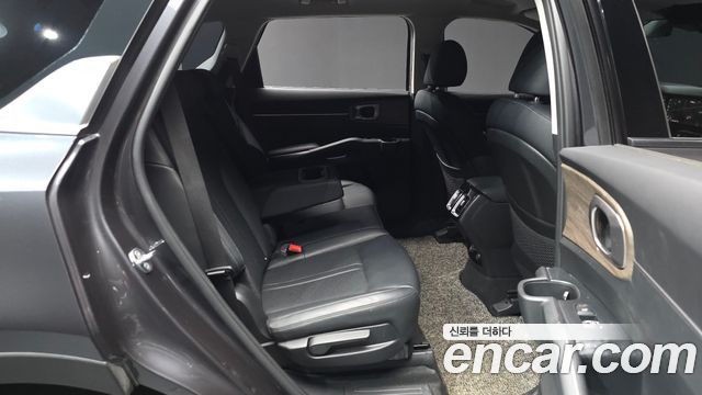 Kia Sorento 2021 — photo 11