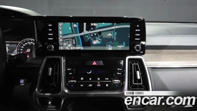 Kia Sorento 2021 — photo 14