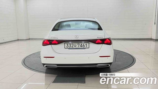 Mercedes-Benz E-Class 2026 — photo 5