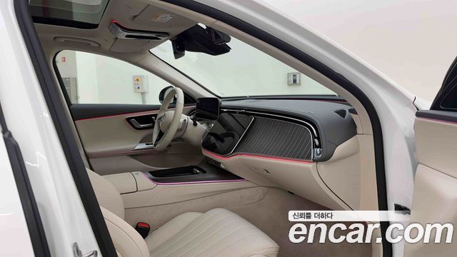 Mercedes-Benz E-Class 2026 — photo 18