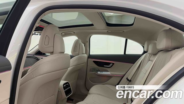 Mercedes-Benz E-Class 2026 — photo 20